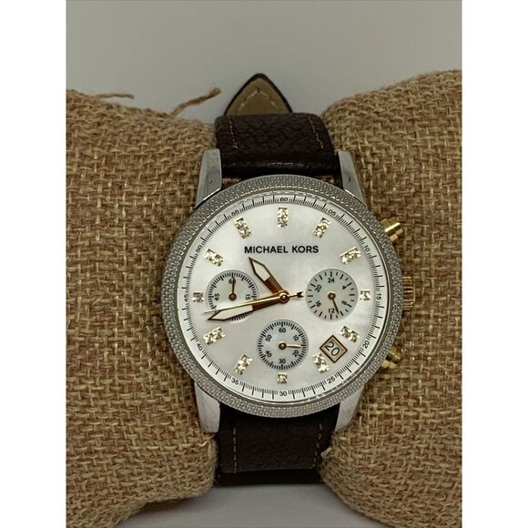 Michael Kors Jet Set MK5057 Women Brown Leather Analog Dial Quartz Watch WFH203 - Picture 2 of 11